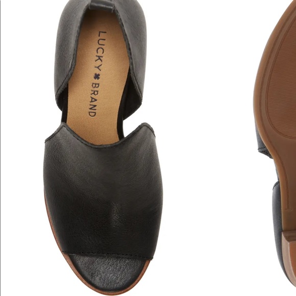 Lucky Brand Junai Leather Sandals. - Picture 5 of 14